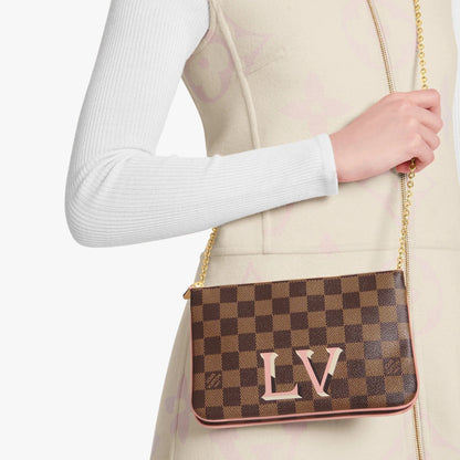 Louis vuittion Double Zip Pochette