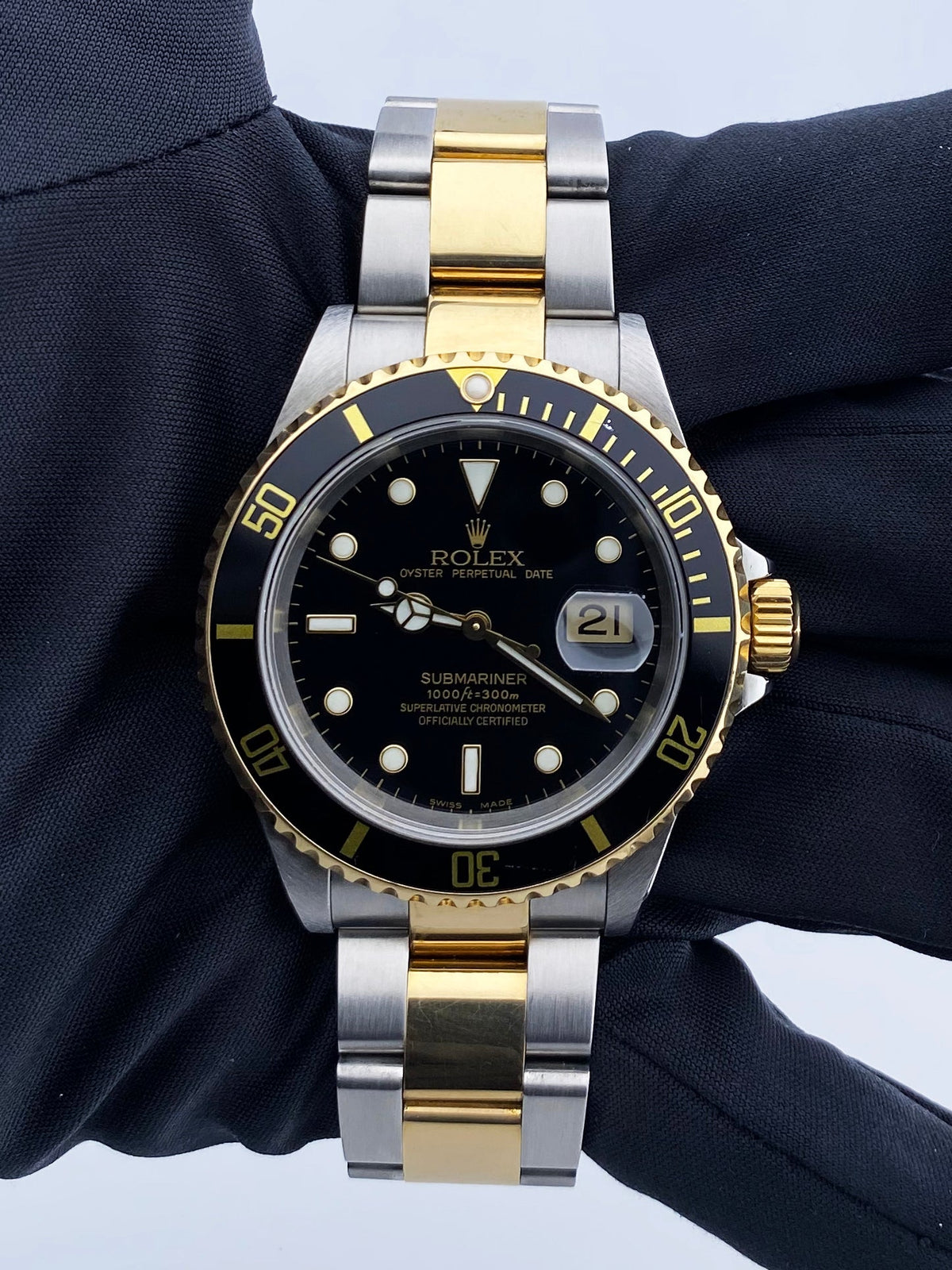 Rolex Submariner Date 16613 Black Dial Men's Luxury Watch